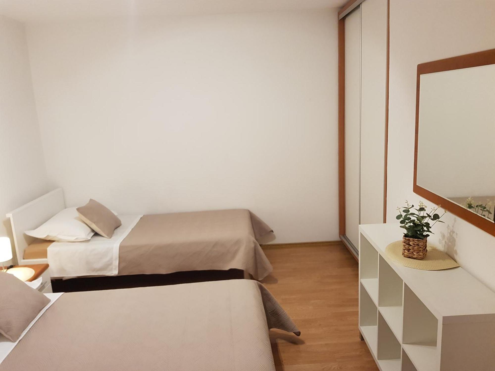Bed & Breakfast Huljic フヴァル エクステリア 写真