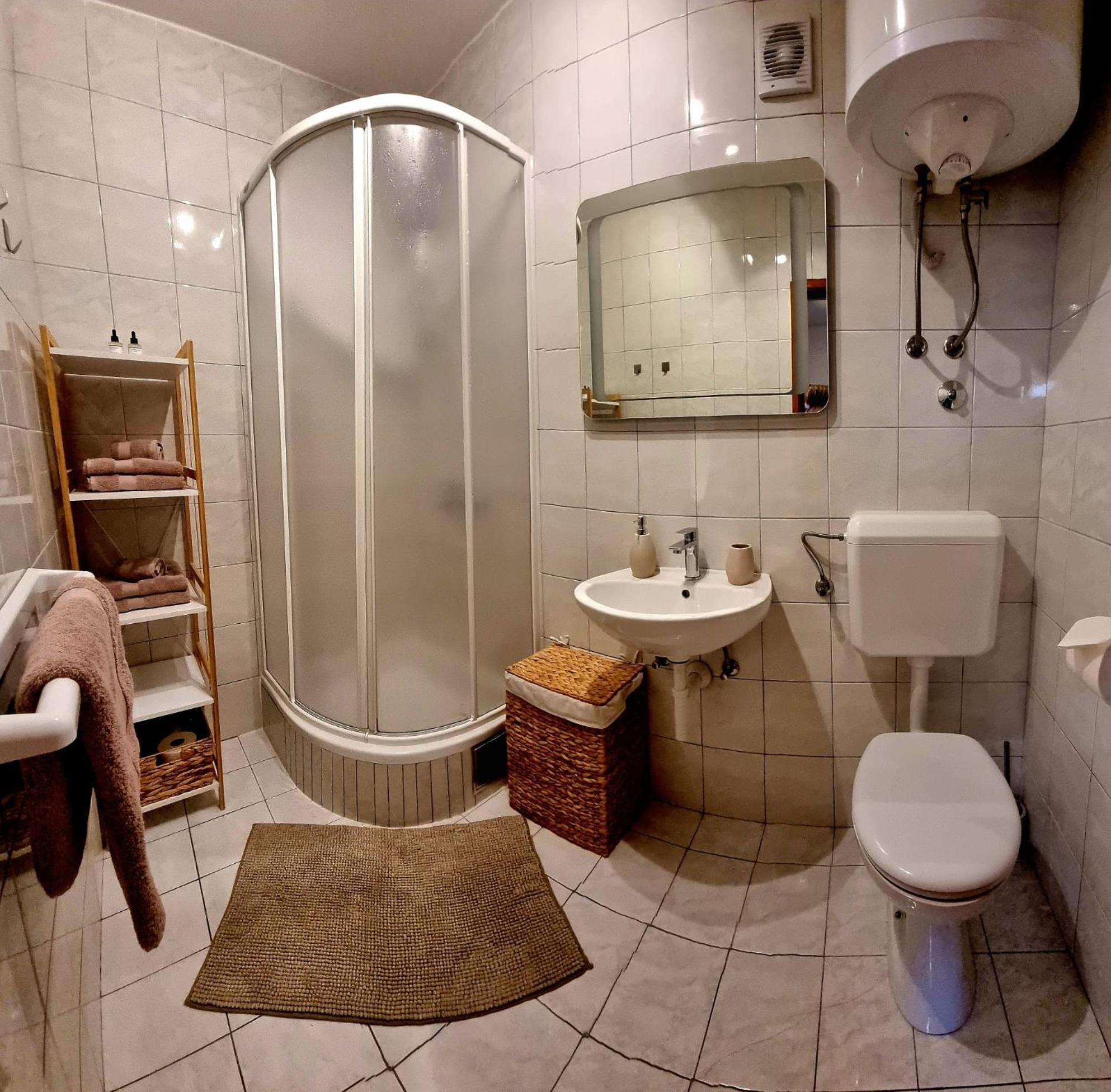 Bed & Breakfast Huljic フヴァル エクステリア 写真